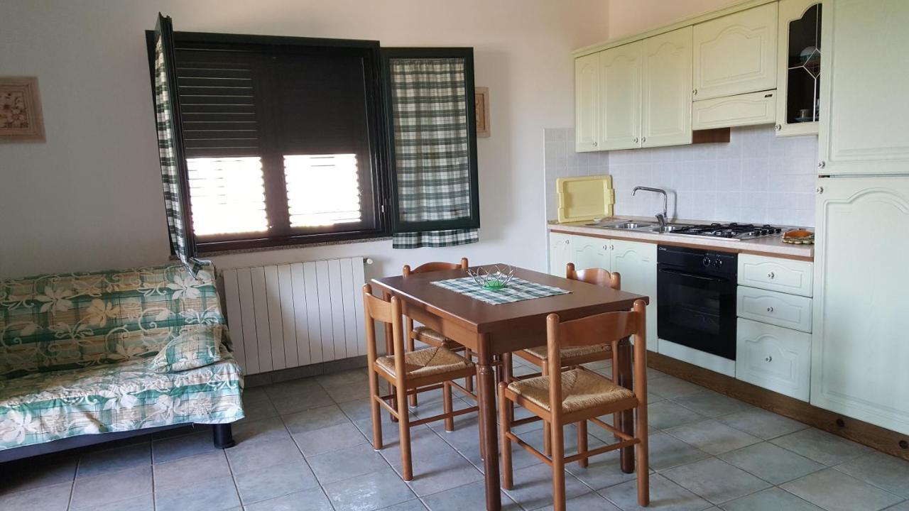 Appartement Gionny-C à Budoni Extérieur photo