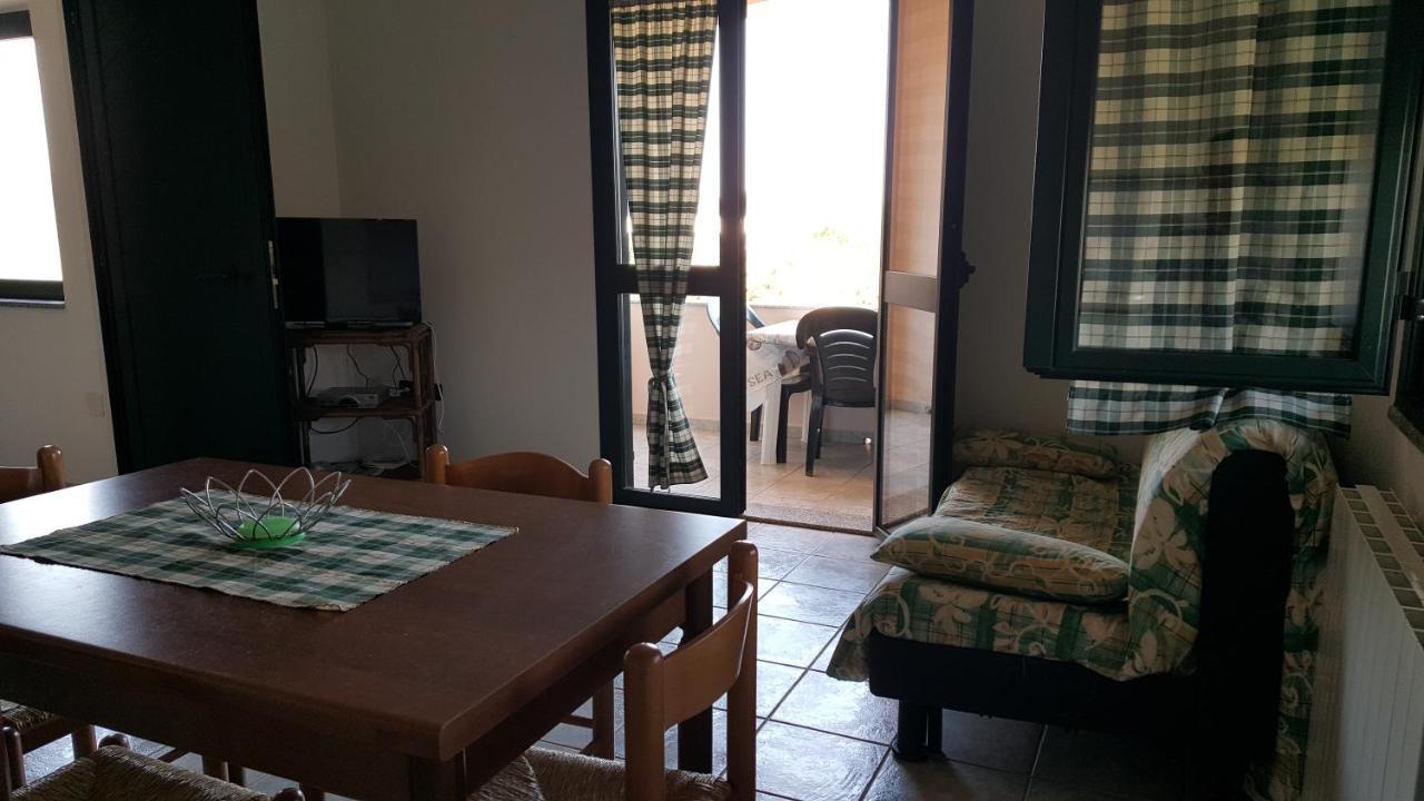 Appartement Gionny-C à Budoni Extérieur photo